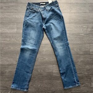 Levi’s 525 Jeans